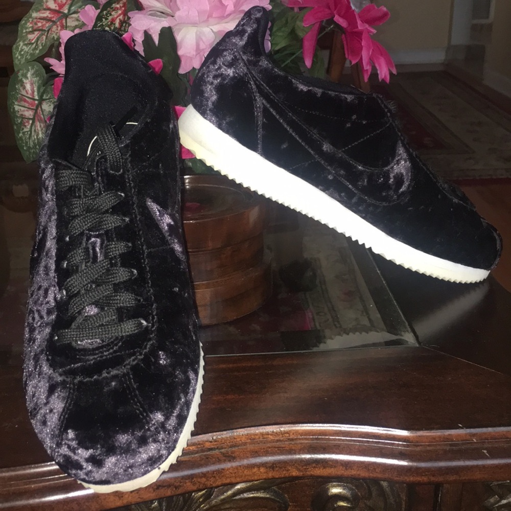 Nike Women’s Sneakers